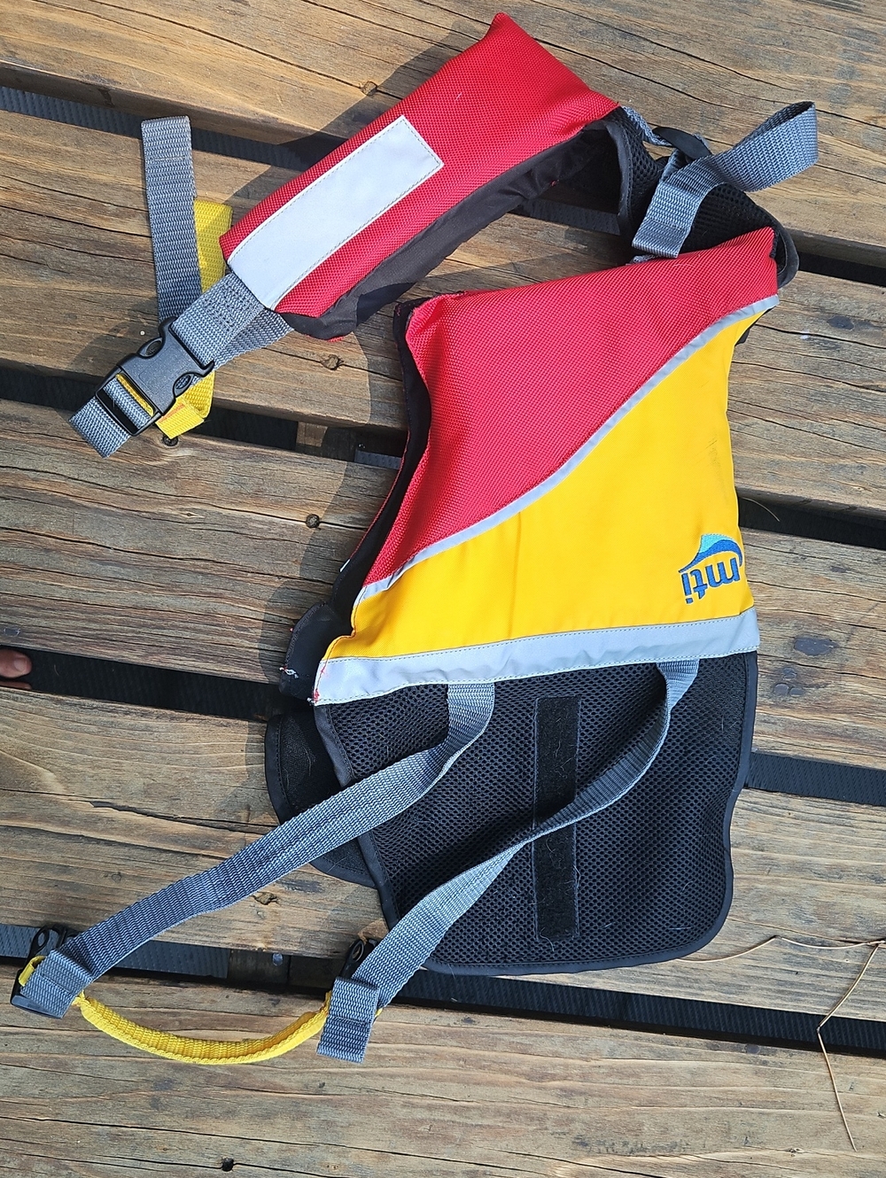 Medium MTI Dog Life Jacket